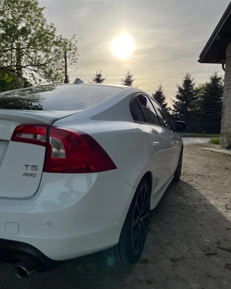 Volvo S60 cena 65500 przebieg: 104000, rok produkcji 2017 z Lublin małe 497